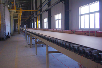 圣戈班（葫蘆島）紙面石膏板項(xiàng)目合格板順利下線