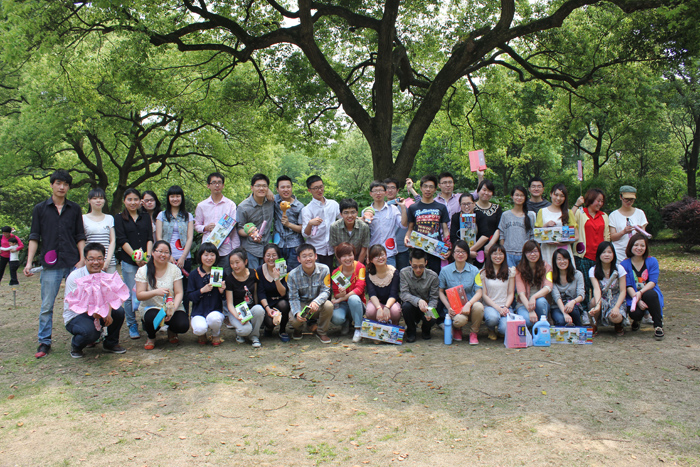 我院青年參加倉橋社區(qū)“攜手你我，舞動青春”五四青年活動