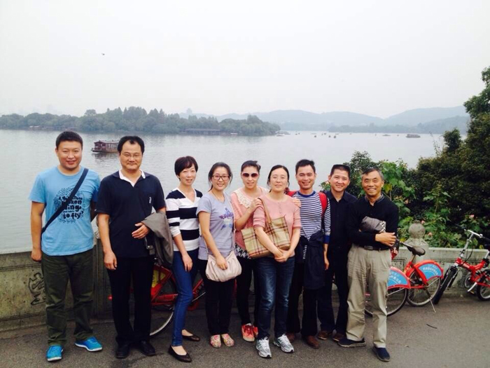 “健步西湖 同享健康”—我院職能部門工會(huì)組織蘇堤漫步活動(dòng)