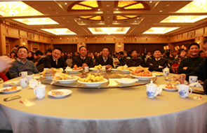 歌聲嘹亮迎新年，攜手共進(jìn)創(chuàng)輝煌——我院舉行2015年迎新聯(lián)歡會(huì)