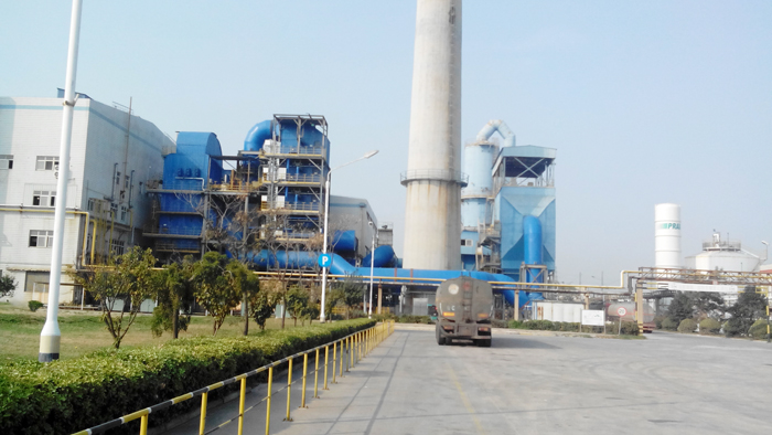 中國建材聯(lián)合會(huì)領(lǐng)導(dǎo)調(diào)研我院煙氣脫硝項(xiàng)目